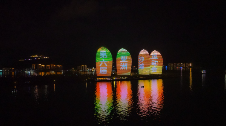 2025-12-03 08:37:16.196000