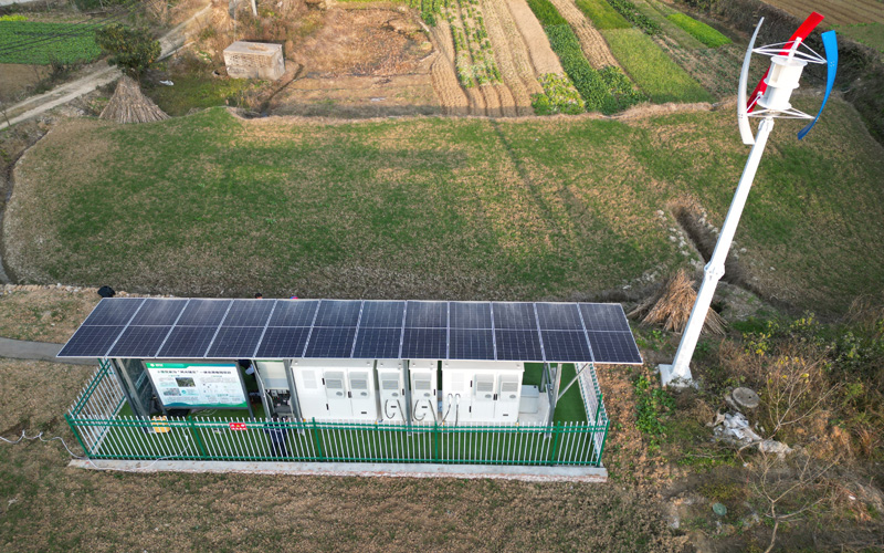 俯瞰十堰郧阳区贺家沟农村配网提质项目。郝金鑫摄