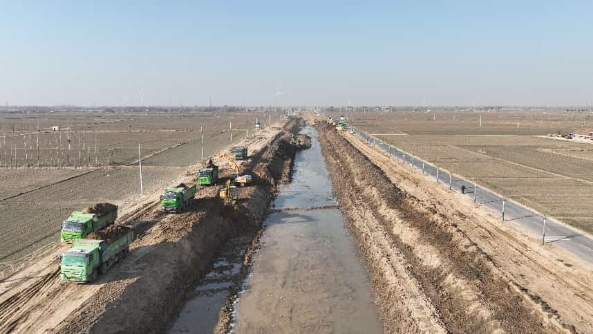 总投资1.6亿元的德州市马颊河与德惠新河连通工程施工现场。山东省水利厅供图