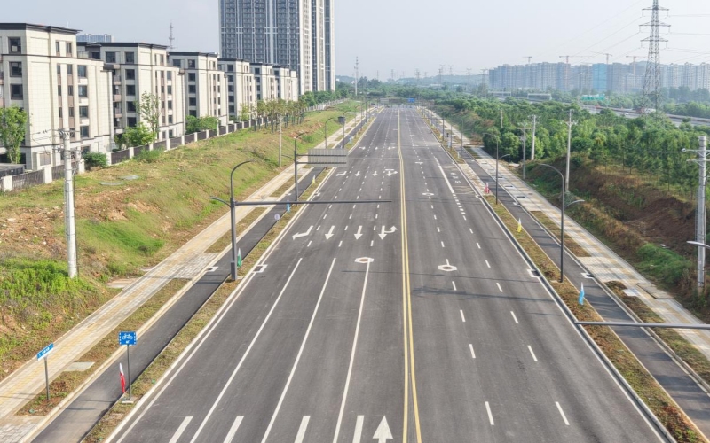 光谷八路（大长山东路-花城大道）。