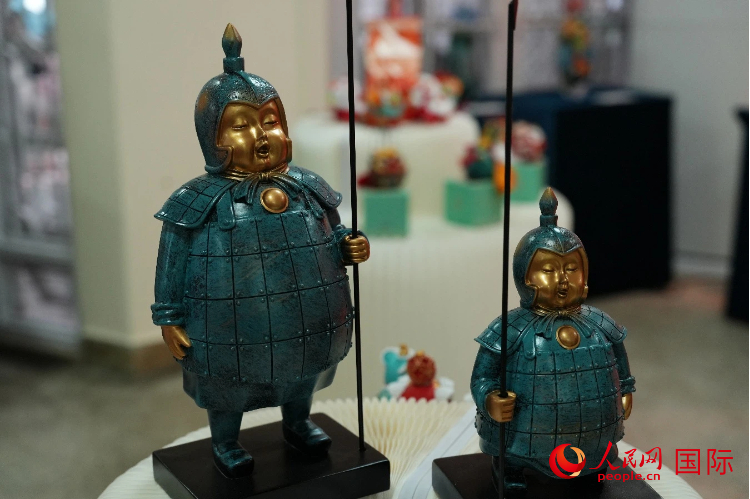 展出的文创展品。人民网记者 李墨摄