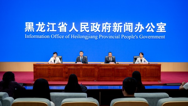 发布会现场。张春雷摄