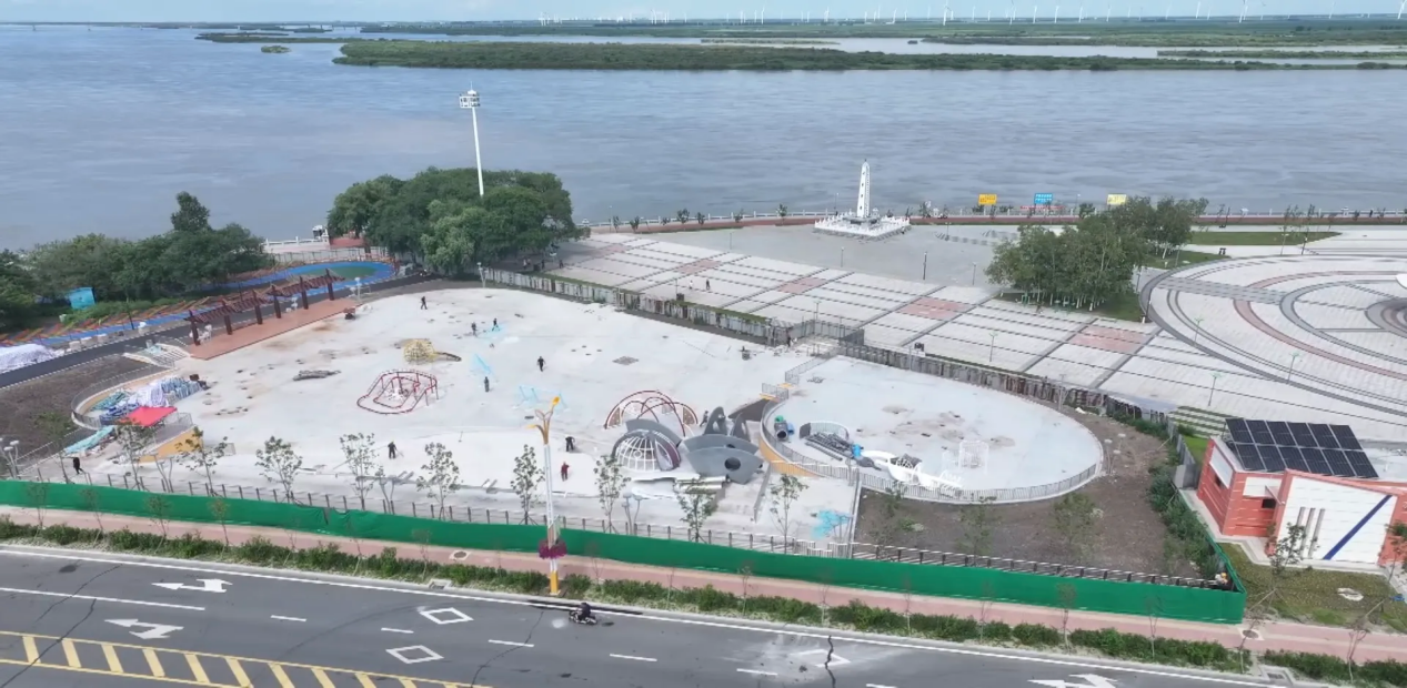 体育公园建设项目。富锦市委宣传部供图