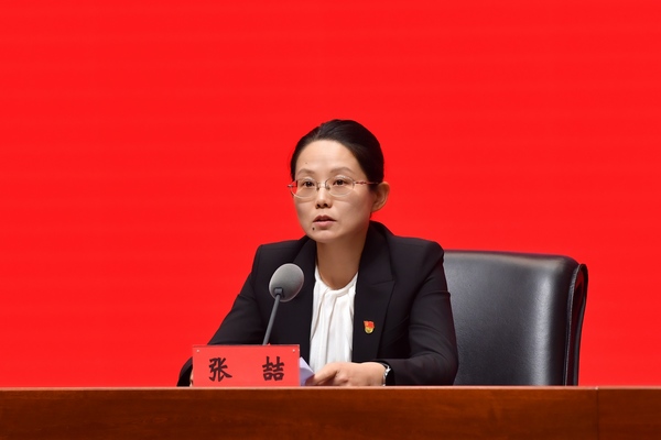 黑龙江省科学技术厅党组成员、副厅长 张喆。纪勇摄